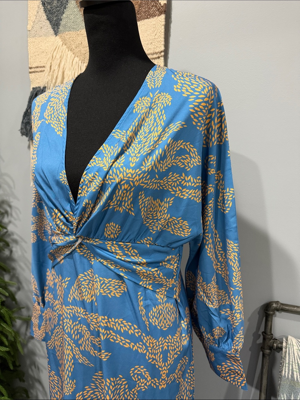 Blue Golden Yellow Twist Front Maxi Dress Boho Resort Vacation Long Sleeve NWT - Picture 8 of 9
